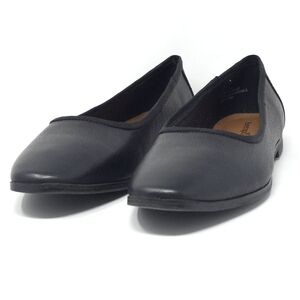 BareTraps Tania Bubble Tech Memory Foam Slip-On Flats Black 8M